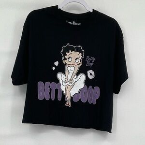 Betty Boop NWOT black cropped graphic tee